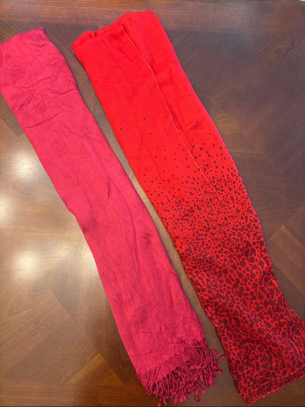 Red Scarf Set - Ombre Dot & Solid Fringe